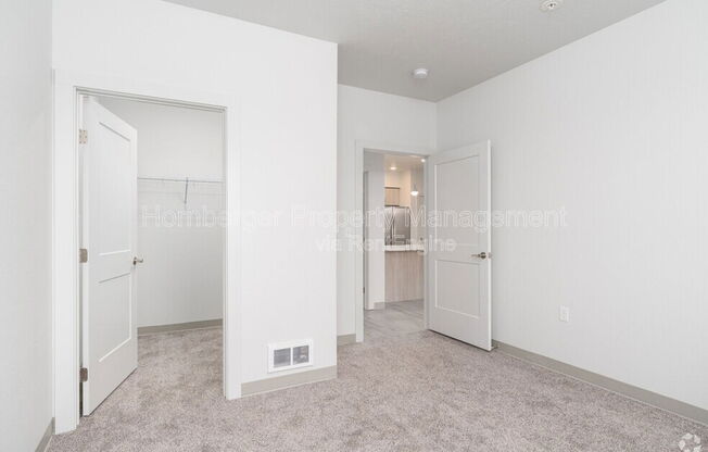 1 bed, 1 bath, 1,003 sqft, $1,450, Unit A206
