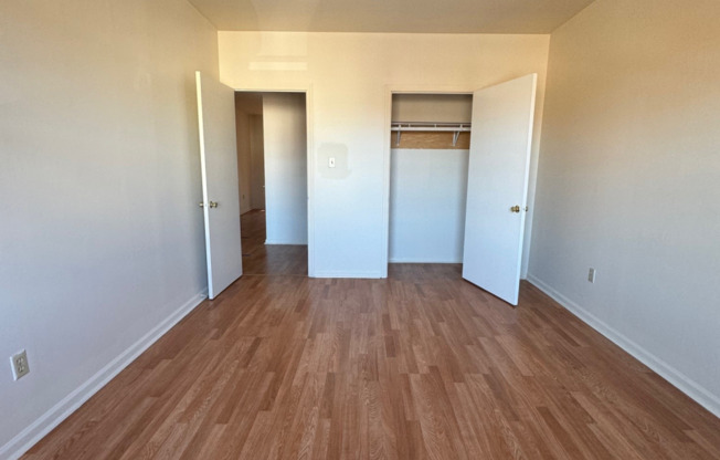 2 beds, 1 bath, $2,900