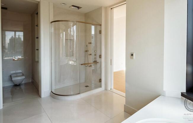 3 beds, 3 baths, 2,609 sqft, $28,000, Unit 34-A
