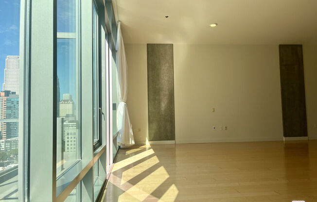 1 bed, 1 bath, 1,010 sqft, $3,400, Unit 1704