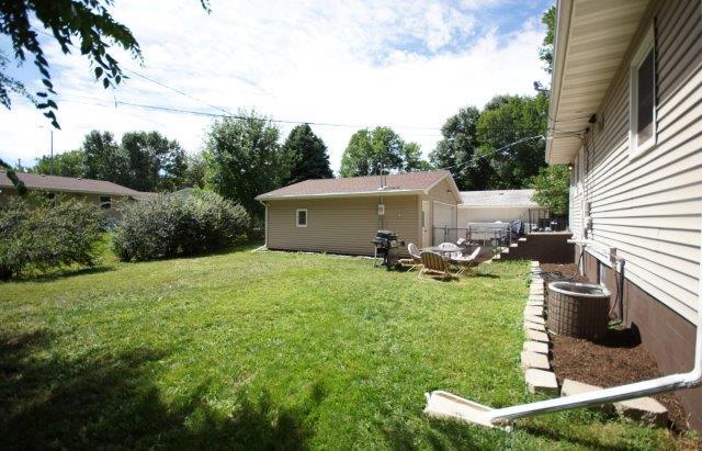 3 BEDROOM | 2 BATH | DOUBLE CAR GARAGE | WEST SIDE HOME
