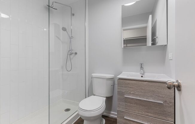 1 bed, 1 bath, 351 sqft, $1,750, Unit 406