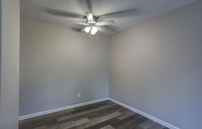 2 beds, 1 bath, 952 sqft, $1,525, Unit 204