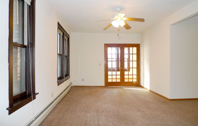 2 beds, 2 baths, 1,075 sqft, $1,450, Unit 12 - 01