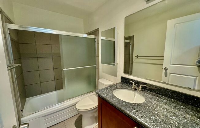 1 bed, 1 bath, $2,045