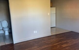 Studio, 1 bath, $750, Unit 845 S Market -10