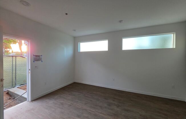 Studio, 1 bath, 286 sqft, $1,625, Unit 101