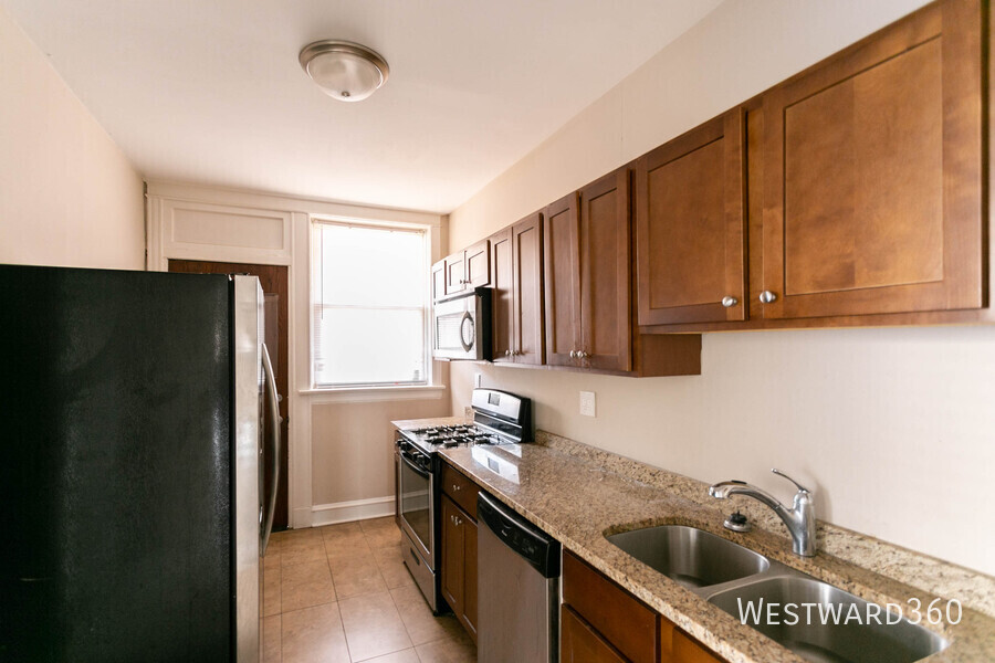 5419 S DREXEL AVE