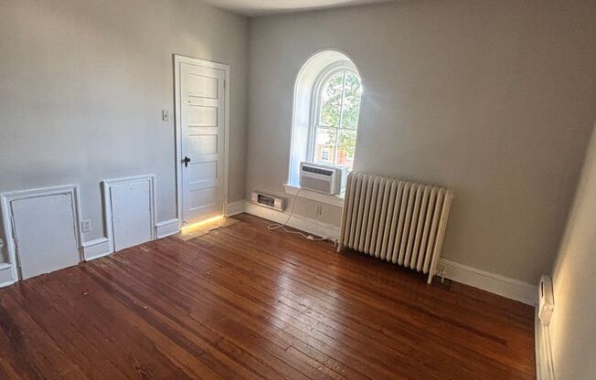 200 - 5608 Ridge  - Sparagno