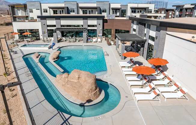 Welcome to The VUE at Desert Color Apartments