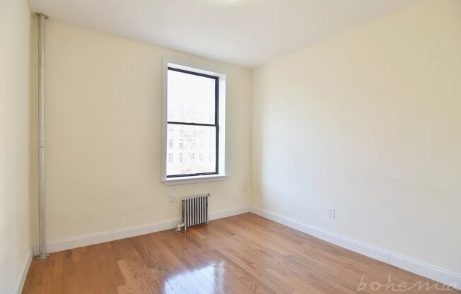 2 beds, 1 bath, $2,845, Unit 2-B