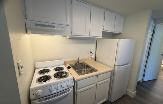2 beds, 1.5 baths, 950 sqft, $1,395, Unit 268E