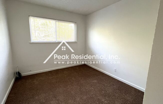 2 beds, 1 bath, $1,425, Unit #4