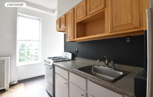 1 bed, 1 bath, $2,995, Unit 3B