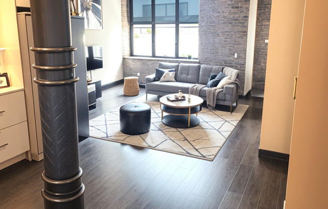 1 bed, 1 bath, 682 sqft, $1,225, Unit 106