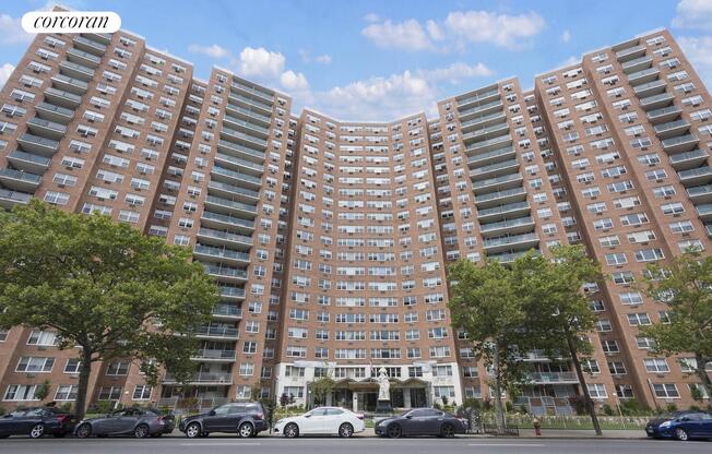1 bed, 1 bath, $2,800, Unit C2110