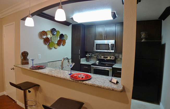 1 bed, 1 bath, 650 sqft, $2,250, Unit 317