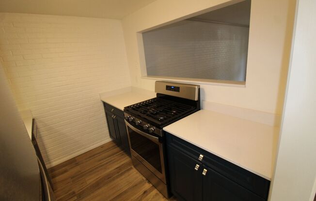 663 Bishops Lodge Rd #9