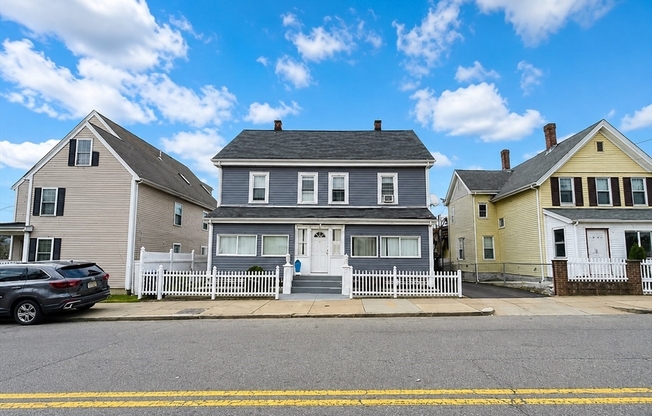 1512 HYDE PARK