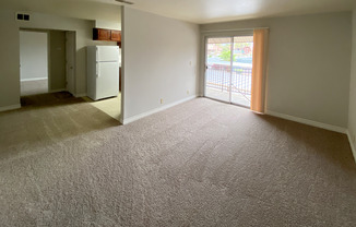 1 Bedroom condo in guard gated community with community pools, tennis court and more!