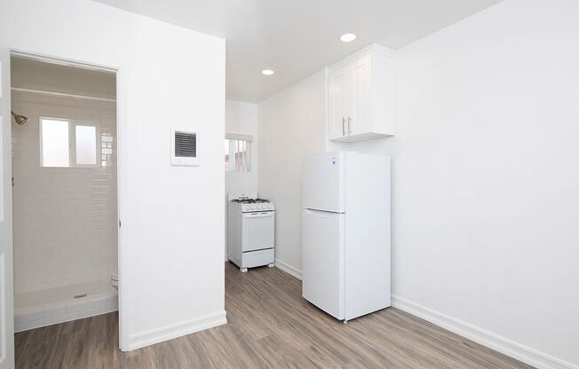 1414 Roosevelt Ave