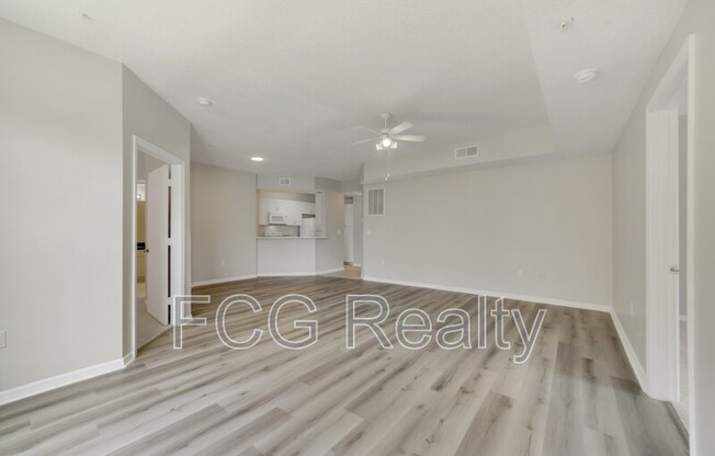 5548 METROWEST BLVD
