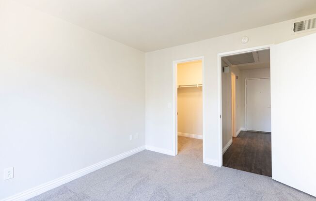 2 beds, 2 baths, 954 sqft, $2,895, Unit 202