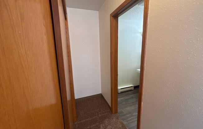 Studio, 1 bath, 500 sqft, $650, Unit 328