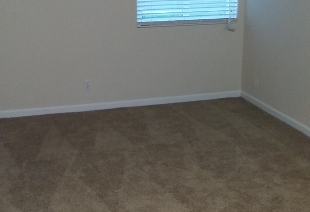 2 beds, 2 baths, 1,163 sqft, $1,295, Unit 107