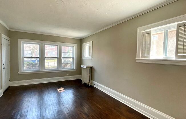 3718 W 159th Street