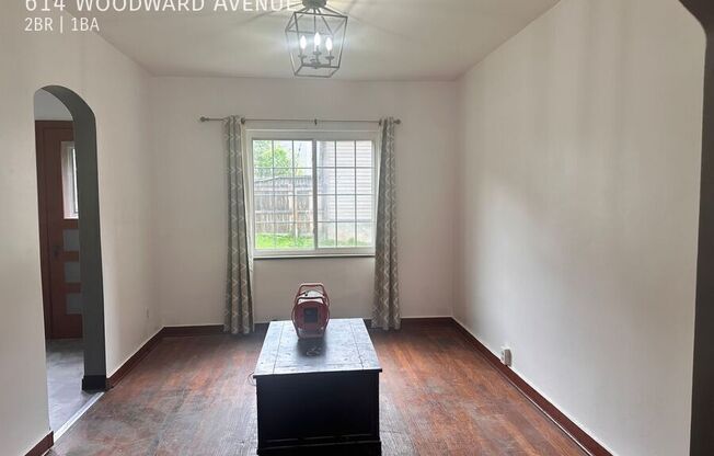 614 WOODWARD AVE