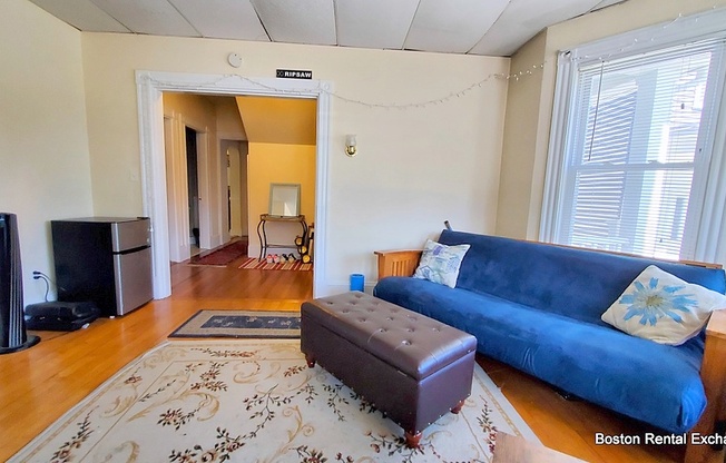 757 SOMERVILLE AVE