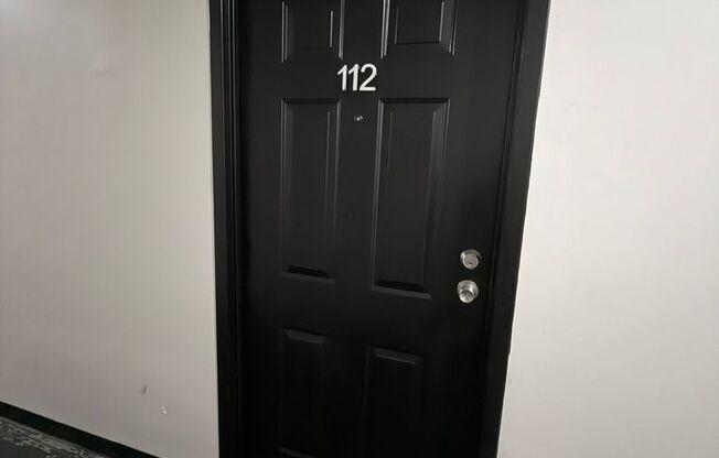 2 beds, 1.5 baths, 1,345 sqft, $2,165, Unit 112