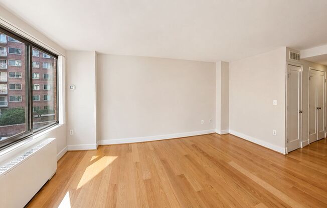 Studio, 1 bath, 440 sqft, $2,450, Unit 0618