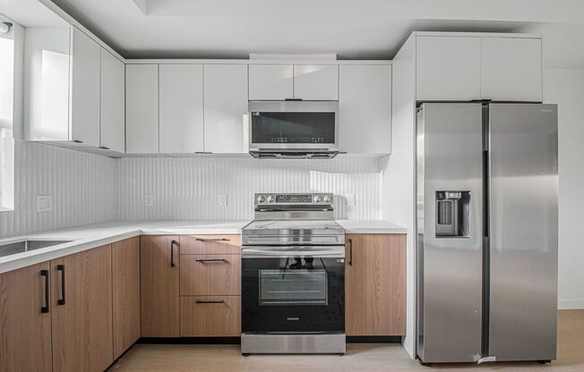 1 bed, 1 bath, 611 sqft, $2,595, Unit 100