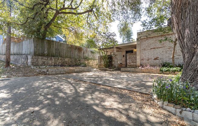 2305 Montclaire Street - MTC