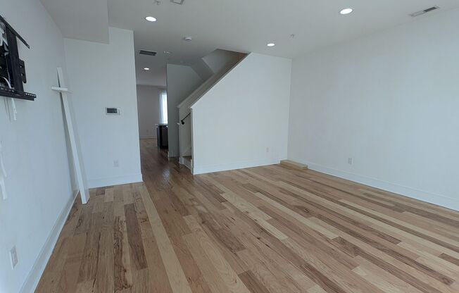 Port Richmond 4 Bedroom