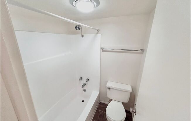 2 beds, 1 bath, 970 sqft, $1,349, Unit 39 PR