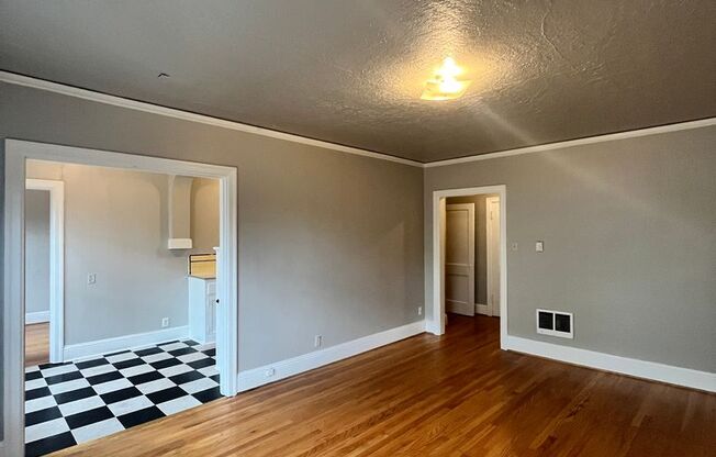 Studio, 1 bath, $1,495