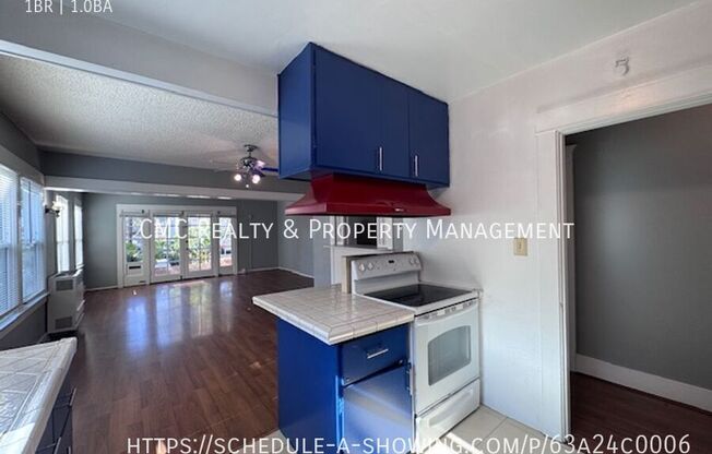 1237 E 2 ST