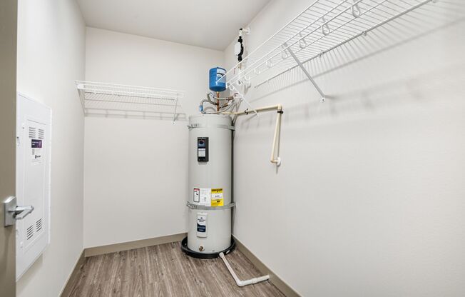 2 beds, 2 baths, $2,350, Unit Unit B212