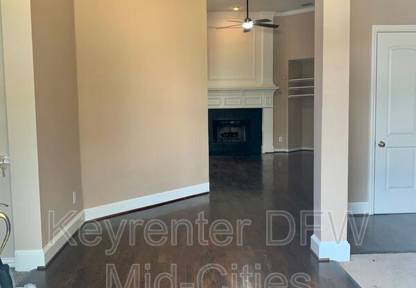 2308 Mesa Oak Trail