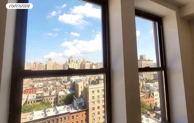 2 beds, 2 baths, $6,850, Unit 14R
