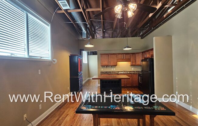 WOW!!.....GORGEOUS LOFT APARTMENT!!!!....DOWNTOWN VILLA RICA