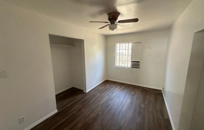 2 beds, 1 bath, $1,800, Unit 478 N. Alessandro Street #A