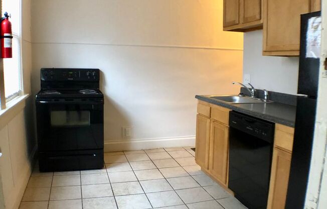 1 bed, 1 bath, $800, Unit 1816