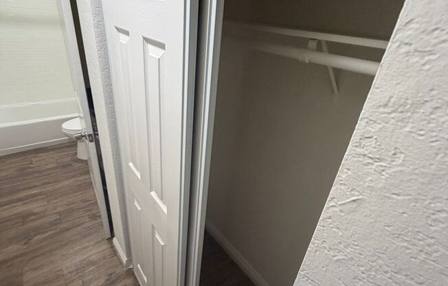 Studio, 1 bath, 435 sqft, $1,595, Unit 107