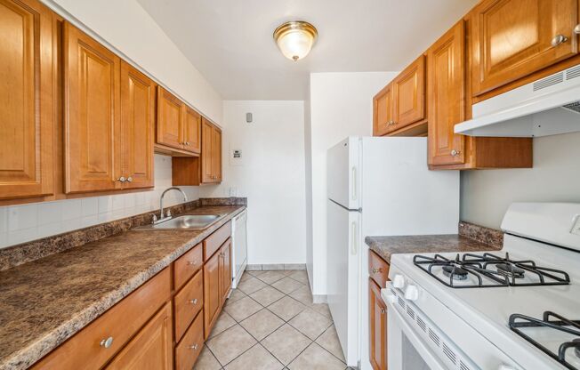 (SCH) - Southcrest Heights Apartments