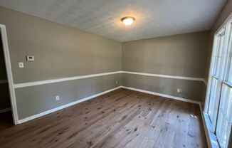 4 beds, 1 bath, $1,349