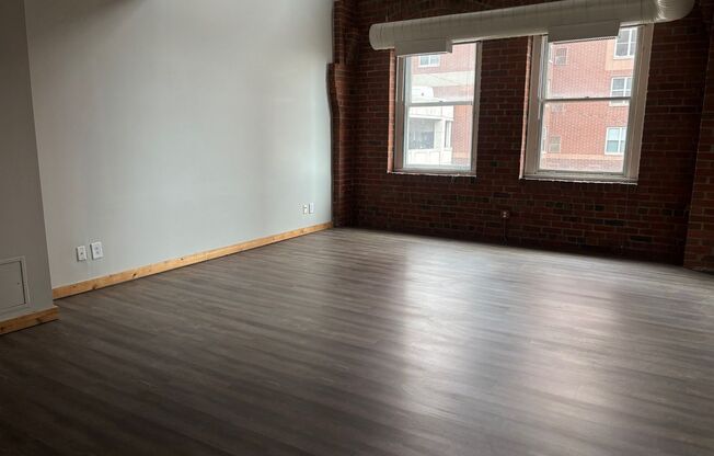 2 beds, 2 baths, 1,161 sqft, $1,599, Unit 446